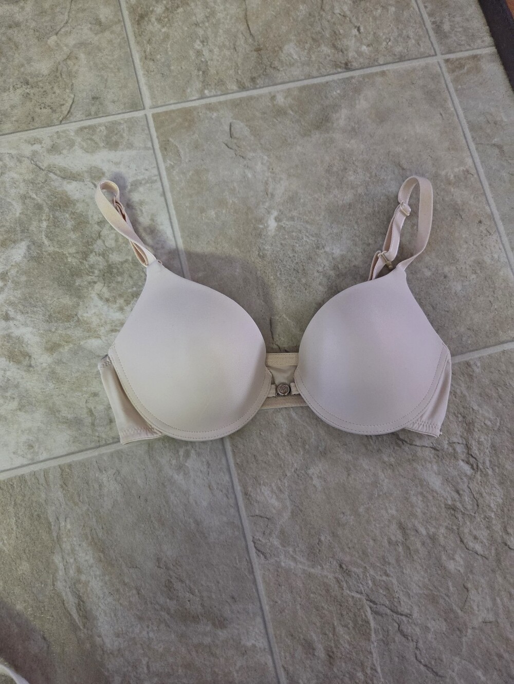 Front Clasp Nude Bra 34A